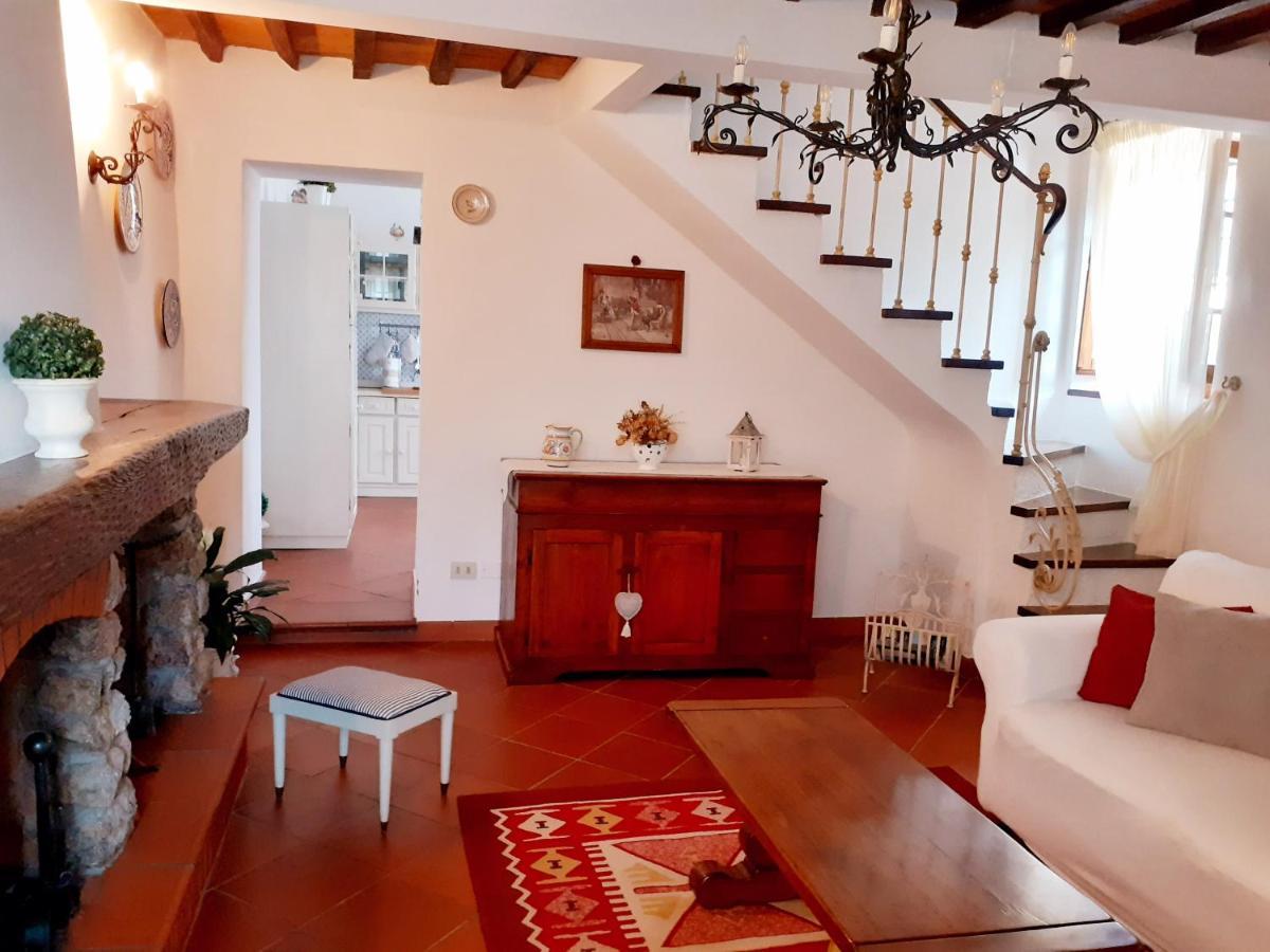 Rustico Degli Ulivi Villa Vallecchia Bagian luar foto